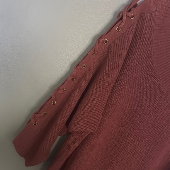 Soho Red Crew Neck Sweater Relaxed Fit Knit - Picture 5 of 8